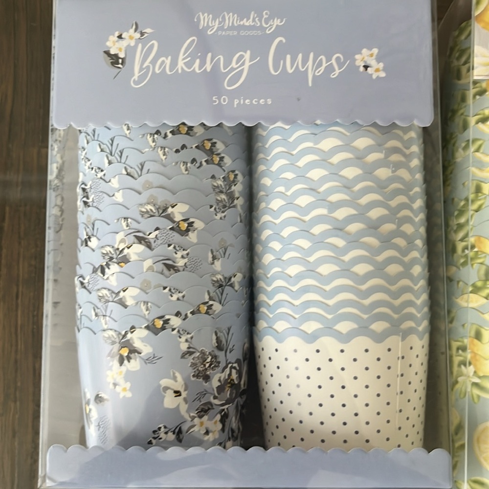 New, Baking Cups, 3 packs of 50 - Picture 3 of 5